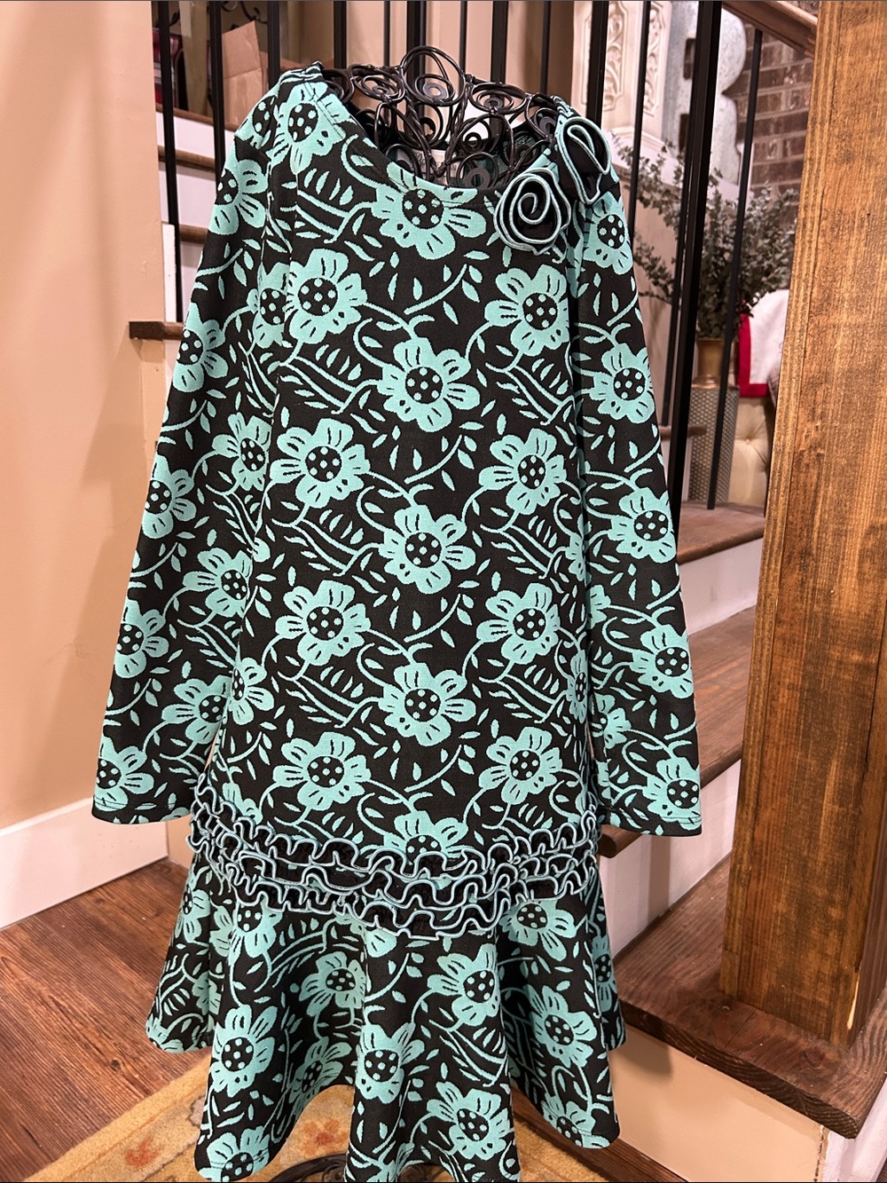 Bonnie Jean girls 12 Black and Mint Floral Ruffle Hem Dress LN